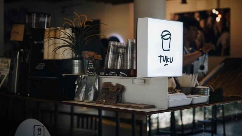Franchise kopi tuku