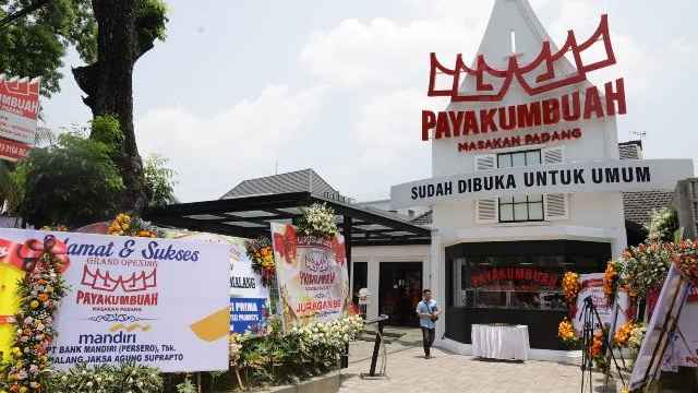 Franchise Padang Payakumbuah