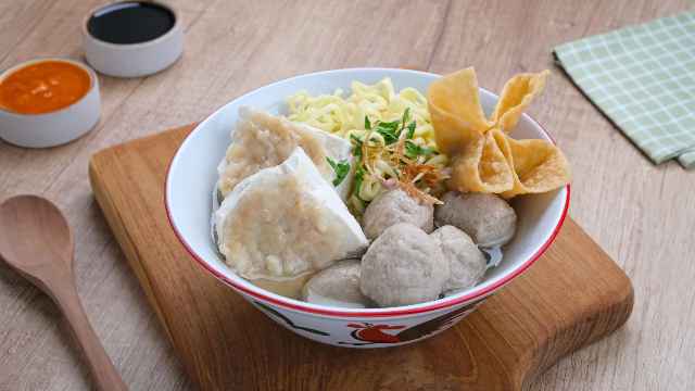 Daftar Franchise bakso populer 2026. Perbandingan paket lengkap